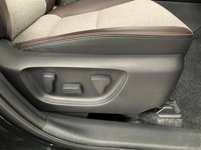 ヤリスクロス Ｚ　４ＷＤ　メモリーナビ　ＤＶＤ再生　ミュージックプレイヤー接続可　バックカメラ　衝突被害軽減システム　ＥＴＣ　ドラレコ　ＬＥＤヘッドランプ　記録簿（32枚目）