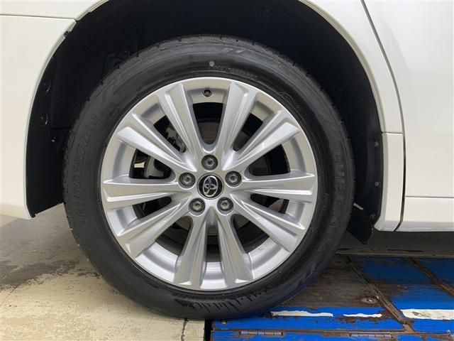 アルファードハイブリッド Ｘ　４ＷＤ　フルセグ　メモリーナビ　ＤＶＤ再生　後席モニター　バックカメラ　衝突被害軽減システム　ＥＴＣ　両側電動スライド　ＬＥＤヘッドランプ　乗車定員７人　３列シート　ワンオーナー（13枚目）