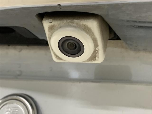 アルファードハイブリッド Ｘ　４ＷＤ　フルセグ　メモリーナビ　ＤＶＤ再生　後席モニター　バックカメラ　衝突被害軽減システム　ＥＴＣ　両側電動スライド　ＬＥＤヘッドランプ　乗車定員７人　３列シート　ワンオーナー（24枚目）