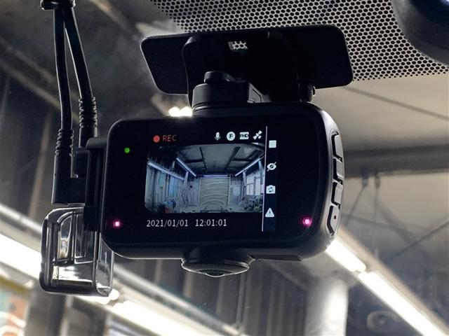 アルファードハイブリッド Ｚ　フルセグ　メモリーナビ　ミュージックプレイヤー接続可　後席モニター　バックカメラ　衝突被害軽減システム　ＥＴＣ　ドラレコ　両側電動スライド　ＬＥＤヘッドランプ　乗車定員７人　３列シート　ワンオーナー（23枚目）