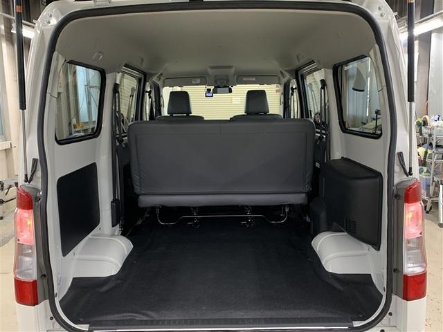 タウンエースバン ＧＬ　４ＷＤ　フルセグ　メモリーナビ　ＤＶＤ再生　バックカメラ　衝突被害軽減システム　ＥＴＣ　ドラレコ　ＬＥＤヘッドランプ　アイドリングストップ（10枚目）