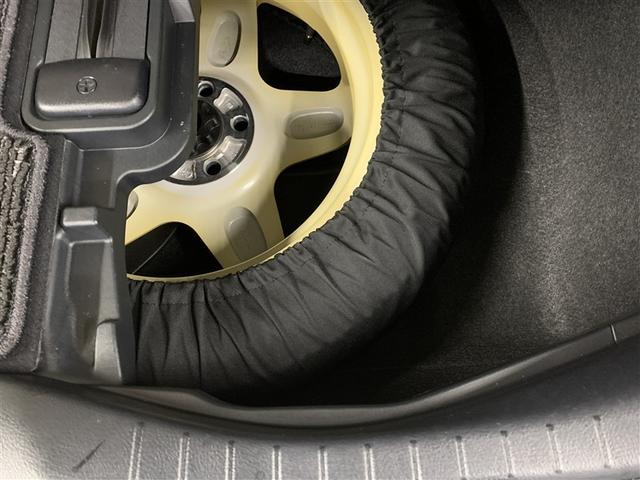 アルファードハイブリッド Ｇ　４ＷＤ　フルセグ　メモリーナビ　ＤＶＤ再生　後席モニター　バックカメラ　衝突被害軽減システム　ＥＴＣ　両側電動スライド　ＬＥＤヘッドランプ　乗車定員７人　３列シート　ワンオーナー（12枚目）