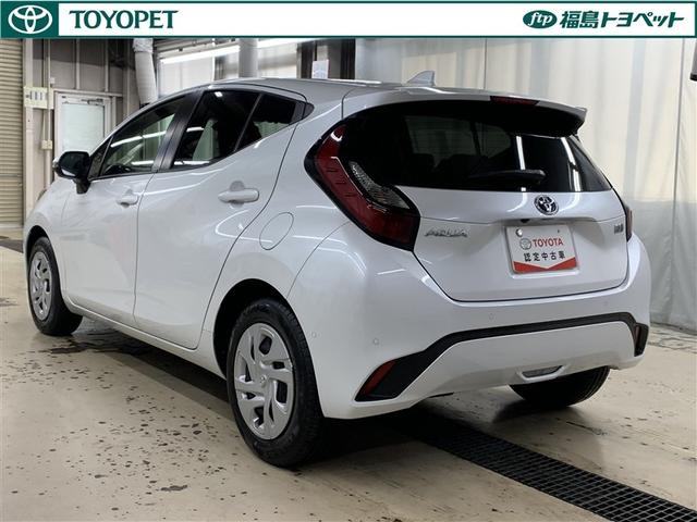 アクア X メモリーナビ ミュージックプレイヤー接続可 バックカメラ 衝突被害軽減システム LEDヘッドランプ(4枚目)