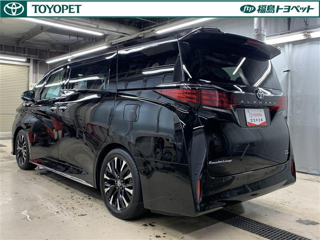 アルファードハイブリッド エグゼクティブラウンジ 革シート サンルーフ 4WD フルセグ メモリーナビ ミュージックプレイヤー接続可 後席モニター バックカメラ 衝突被害軽減システム ETC ドラレコ 両側電動スライド LEDヘッドランプ 3列シート(4枚目)