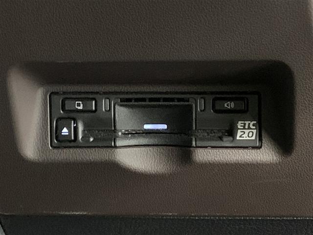 アルファードハイブリッド エグゼクティブラウンジ 革シート サンルーフ 4WD フルセグ メモリーナビ ミュージックプレイヤー接続可 後席モニター バックカメラ 衝突被害軽減システム ETC ドラレコ 両側電動スライド LEDヘッドランプ 3列シート(19枚目)