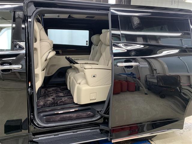 アルファードハイブリッド エグゼクティブラウンジ 革シート サンルーフ 4WD フルセグ メモリーナビ ミュージックプレイヤー接続可 後席モニター バックカメラ 衝突被害軽減システム ETC ドラレコ 両側電動スライド LEDヘッドランプ 3列シート(37枚目)