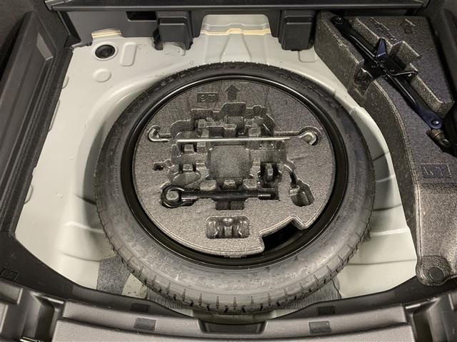 カローラツーリング ハイブリッド S フルセグ ミュージックプレイヤー接続可 バックカメラ 衝突被害軽減システム ETC LEDヘッドランプ(11枚目)