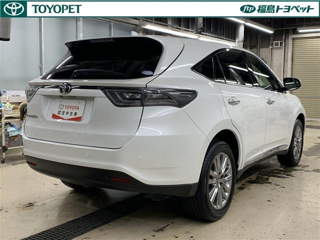 ハリアー プレミアム　アドバンスドパッケージ　４ＷＤ　フルセグ　メモリーナビ　ＤＶＤ再生　ミュージックプレイヤー接続可　バックカメラ　衝突被害軽減システム　ＥＴＣ　ＬＥＤヘッドランプ　ワンオーナー　アイドリングストップ（5枚目）