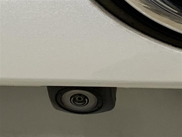 ハリアー プレミアム　アドバンスドパッケージ　４ＷＤ　フルセグ　メモリーナビ　ＤＶＤ再生　ミュージックプレイヤー接続可　バックカメラ　衝突被害軽減システム　ＥＴＣ　ＬＥＤヘッドランプ　ワンオーナー　アイドリングストップ（20枚目）