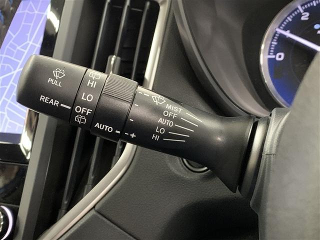 オートワイパー装備、雨天時に便利です