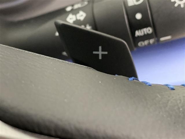 ドライビングをもっと楽に、もっと楽しくするパドルシフト。