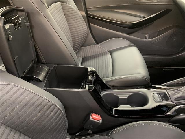 カローラツーリング ハイブリッド　ダブルバイビー　４ＷＤ　フルセグ　ミュージックプレイヤー接続可　バックカメラ　衝突被害軽減システム　ＥＴＣ　ドラレコ　ＬＥＤヘッドランプ　ワンオーナー（31枚目）