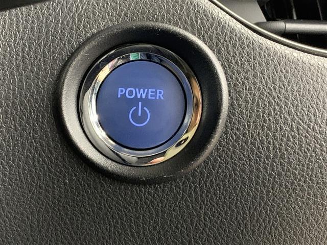 Ｃ－ＨＲ Ｇ　フルセグ　メモリーナビ　ＤＶＤ再生　ミュージックプレイヤー接続可　バックカメラ　衝突被害軽減システム　ＥＴＣ　ドラレコ　ＬＥＤヘッドランプ　フルエアロ（17枚目）