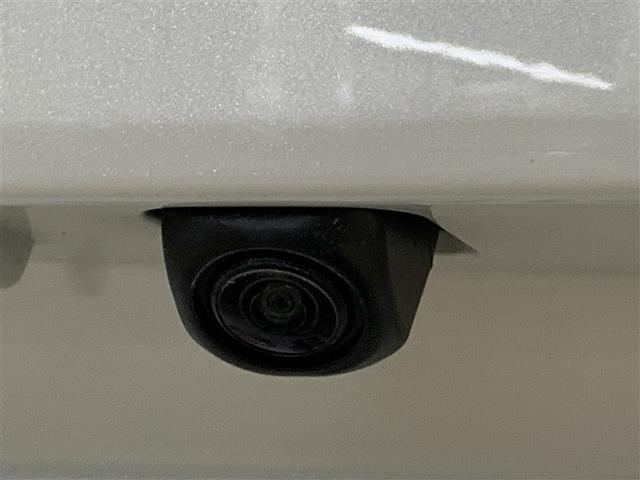 カローラクロス ハイブリッド　Ｚ　サンルーフ　フルセグ　メモリーナビ　バックカメラ　衝突被害軽減システム　ＥＴＣ　ＬＥＤヘッドランプ　ワンオーナー（21枚目）