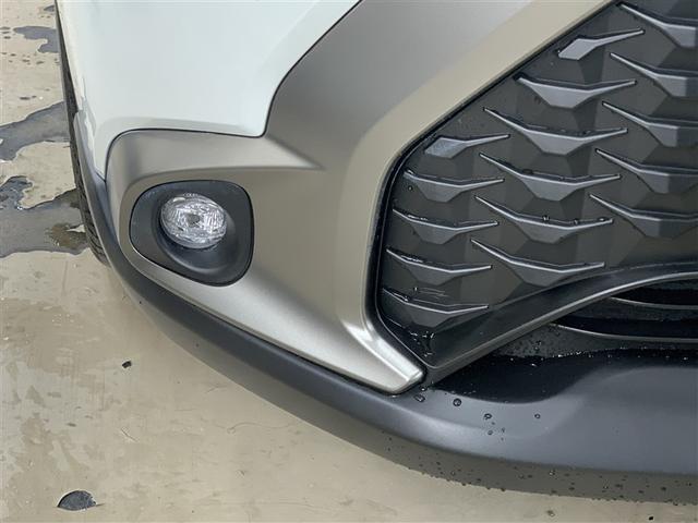 カローラクロス ハイブリッド　Ｚ　サンルーフ　フルセグ　メモリーナビ　バックカメラ　衝突被害軽減システム　ＥＴＣ　ＬＥＤヘッドランプ　ワンオーナー（36枚目）