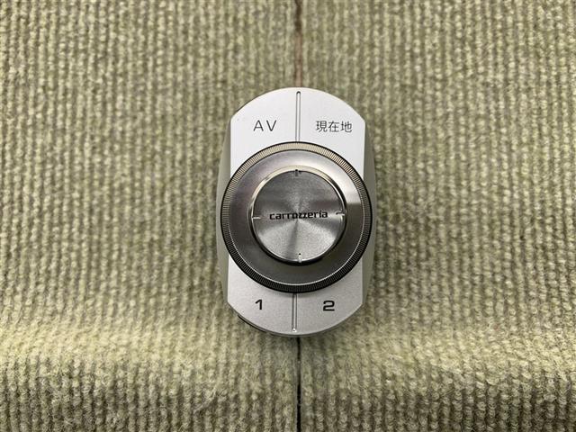 ヴィッツ １．３Ｆ　スマートスタイル　フルセグ　メモリーナビ　ＤＶＤ再生　バックカメラ　ＥＴＣ　ワンオーナー　アイドリングストップ（16枚目）