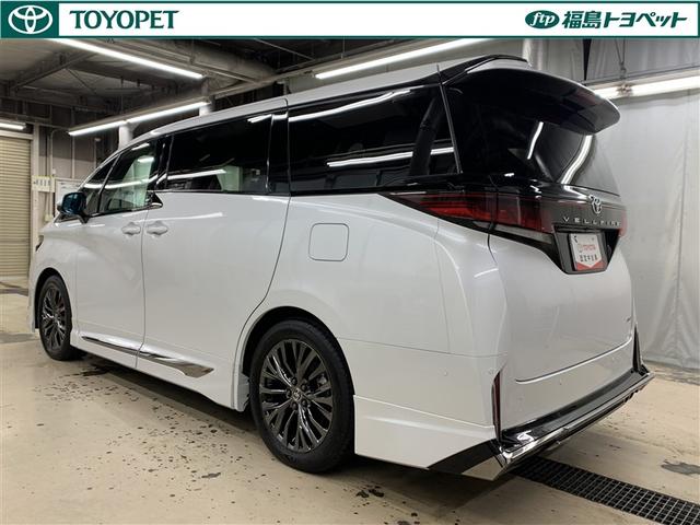 ヴェルファイアハイブリッド Ｚ　プレミア　革シート　サンルーフ　フルセグ　メモリーナビ　ミュージックプレイヤー接続可　後席モニター　バックカメラ　衝突被害軽減システム　ＥＴＣ　ドラレコ　両側電動スライド　ＬＥＤヘッドランプ　乗車定員７人（4枚目）