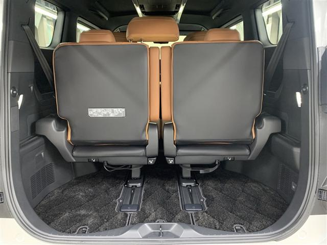 ヴェルファイアハイブリッド Ｚ　プレミア　革シート　サンルーフ　フルセグ　メモリーナビ　ミュージックプレイヤー接続可　後席モニター　バックカメラ　衝突被害軽減システム　ＥＴＣ　ドラレコ　両側電動スライド　ＬＥＤヘッドランプ　乗車定員７人（12枚目）