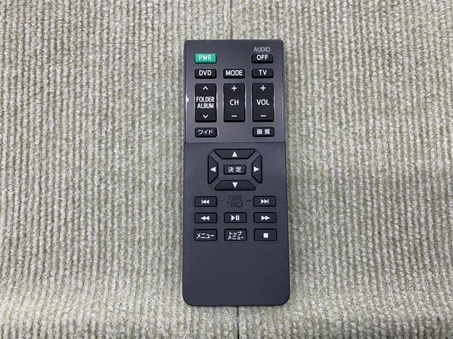 ヴェルファイアハイブリッド Ｚ　プレミア　革シート　サンルーフ　フルセグ　メモリーナビ　ミュージックプレイヤー接続可　後席モニター　バックカメラ　衝突被害軽減システム　ＥＴＣ　ドラレコ　両側電動スライド　ＬＥＤヘッドランプ　乗車定員７人（18枚目）