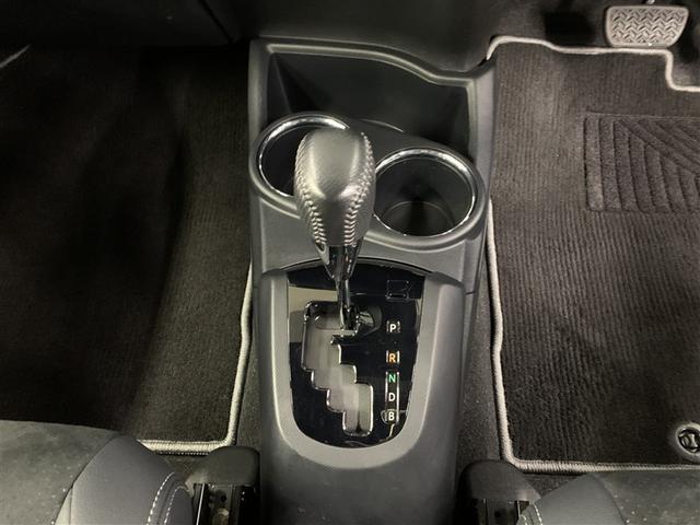 アクア Ｇ　ＧＲスポーツ　フルセグ　メモリーナビ　ＤＶＤ再生　バックカメラ　衝突被害軽減システム　ＬＥＤヘッドランプ（27枚目）