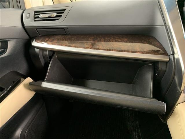 アルファードハイブリッド X 4WD フルセグ メモリーナビ DVD再生 後席モニター バックカメラ 衝突被害軽減システム ETC ドラレコ 両側電動スライド LEDヘッドランプ 乗車定員8人 3列シート ワンオーナー フルエアロ(33枚目)