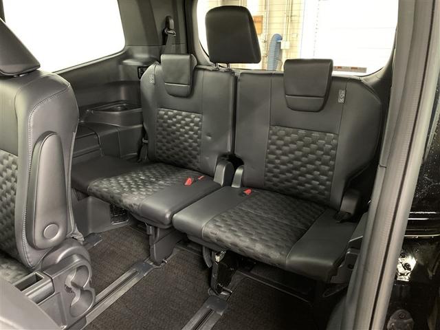 ヴォクシー ハイブリッドＳ－Ｚ　フルセグ　メモリーナビ　ＤＶＤ再生　ミュージックプレイヤー接続可　バックカメラ　衝突被害軽減システム　ＥＴＣ　両側電動スライド　ＬＥＤヘッドランプ　乗車定員７人　３列シート　ワンオーナー（10枚目）