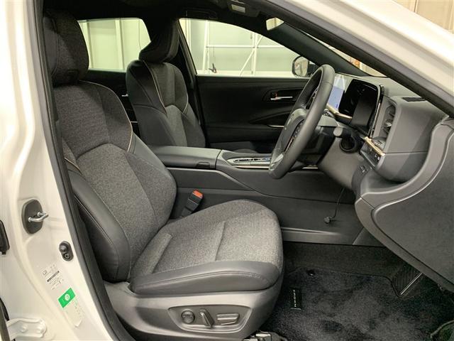 クラウンクロスオーバー Ｇアドバンスド　４ＷＤ　フルセグ　ミュージックプレイヤー接続可　バックカメラ　衝突被害軽減システム　ＥＴＣ　ドラレコ　ＬＥＤヘッドランプ　ワンオーナー（9枚目）