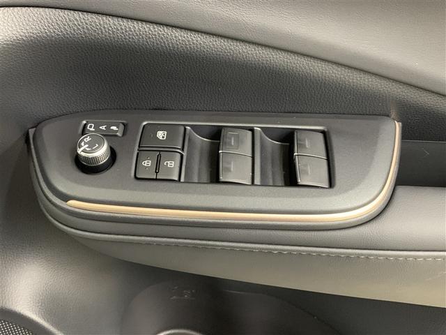 クラウンクロスオーバー Ｇアドバンスド　４ＷＤ　フルセグ　ミュージックプレイヤー接続可　バックカメラ　衝突被害軽減システム　ＥＴＣ　ドラレコ　ＬＥＤヘッドランプ　ワンオーナー（31枚目）