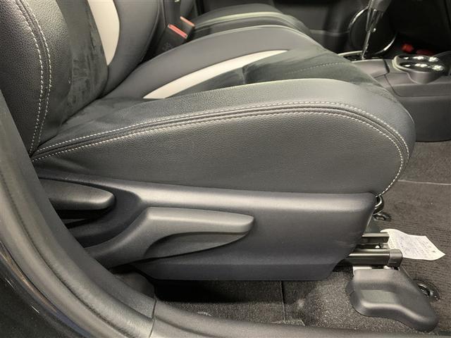 アクア Ｇ　ＧＲスポーツ　フルセグ　メモリーナビ　ＤＶＤ再生　バックカメラ　衝突被害軽減システム　ＬＥＤヘッドランプ（30枚目）