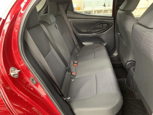 ヤリス ハイブリッドＺ　メモリーナビ　ミュージックプレイヤー接続可　バックカメラ　衝突被害軽減システム　ＥＴＣ　ドラレコ　ＬＥＤヘッドランプ（10枚目）