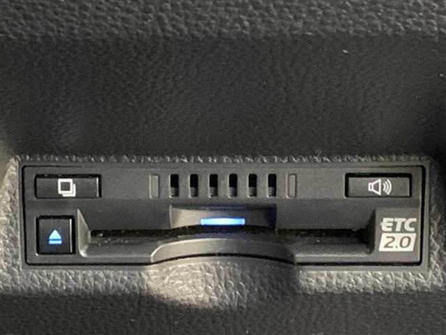 ヤリス ハイブリッドＺ　メモリーナビ　ミュージックプレイヤー接続可　バックカメラ　衝突被害軽減システム　ＥＴＣ　ドラレコ　ＬＥＤヘッドランプ（19枚目）