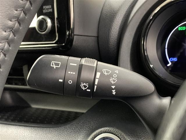 ヤリス ハイブリッドＺ　メモリーナビ　ミュージックプレイヤー接続可　バックカメラ　衝突被害軽減システム　ＥＴＣ　ドラレコ　ＬＥＤヘッドランプ（26枚目）