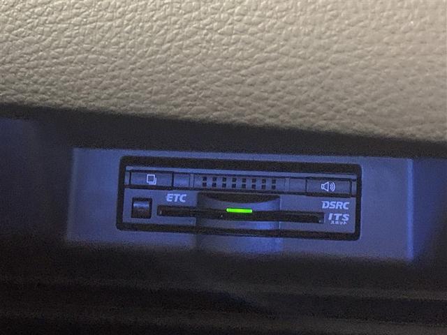 ハリアー プレミアム アドバンスドパッケージ フルセグ メモリーナビ DVD再生 ミュージックプレイヤー接続可 バックカメラ 衝突被害軽減システム ETC LEDヘッドランプ ワンオーナー アイドリングストップ(19枚目)