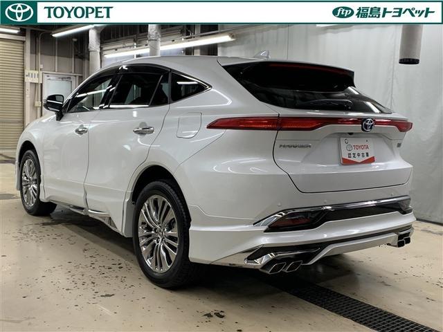 ハリアーハイブリッド Ｚ　レザーパッケージ　革シート　４ＷＤ　フルセグ　メモリーナビ　ミュージックプレイヤー接続可　バックカメラ　衝突被害軽減システム　ＥＴＣ　ドラレコ　ＬＥＤヘッドランプ　ワンオーナー　フルエアロ（4枚目）