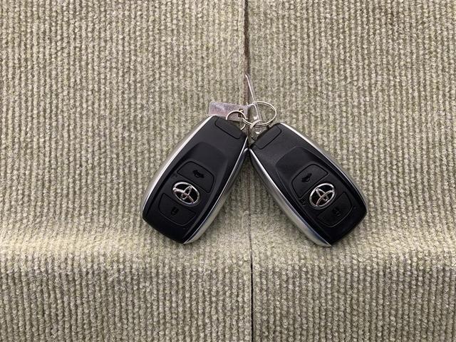 ＧＲ８６ ＲＺ　フルセグ　メモリーナビ　ＤＶＤ再生　バックカメラ　ＥＴＣ　ドラレコ　ＬＥＤヘッドランプ（16枚目）