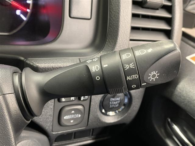 ハイエースバン スーパーＧＬ　ダークプライムＩＩ　４ＷＤ　フルセグ　メモリーナビ　ＤＶＤ再生　バックカメラ　衝突被害軽減システム　ＥＴＣ　ＬＥＤヘッドランプ　ワンオーナー　ディーゼル（28枚目）