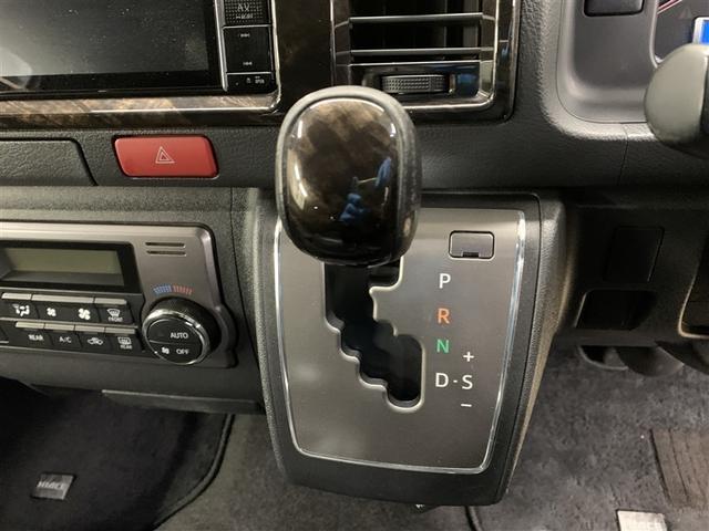 ハイエースバン スーパーＧＬ　ダークプライムＩＩ　４ＷＤ　フルセグ　メモリーナビ　ＤＶＤ再生　バックカメラ　衝突被害軽減システム　ＥＴＣ　ＬＥＤヘッドランプ　ワンオーナー　ディーゼル（30枚目）