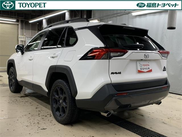 ＲＡＶ４ アドベンチャー　オフロードパッケージ　４ＷＤ　メモリーナビ　ミュージックプレイヤー接続可　バックカメラ　衝突被害軽減システム　ＥＴＣ　ドラレコ　ＬＥＤヘッドランプ（4枚目）