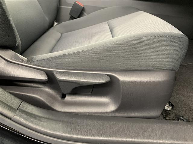 プリウス Ｕ　フルセグ　ミュージックプレイヤー接続可　バックカメラ　衝突被害軽減システム　ＥＴＣ　ＬＥＤヘッドランプ（32枚目）