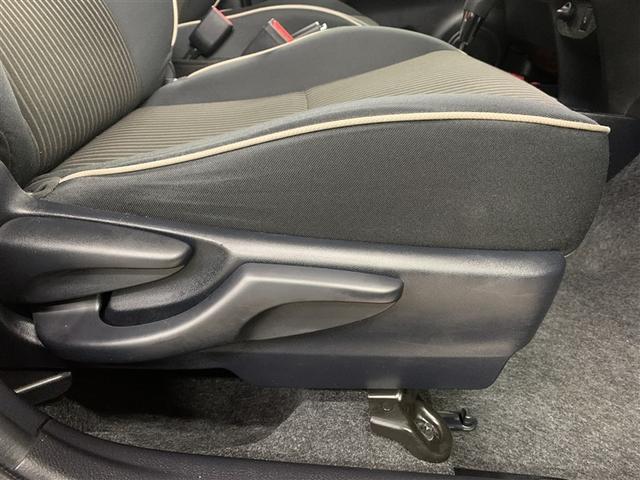 ���D�݂̃V�[�g�|�W�V�����ɁA�V�[�g�A�W���X�^�[���o�[�Œ������Ă��������B