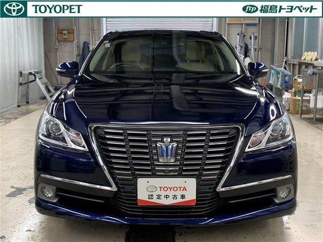 ���������Z�_���t�H�����̃N���E���@�n�C�u���b�h�@���C�����T���[���@�f�B���S�̃g���^�̔F�蒆�ÎԂł��B�g���^�Ԃ̃v���̌����������{�����u�ԗ������ؖ����v������ԗ��̏�Ԃ���ڂŊm�F�ł��܂��B