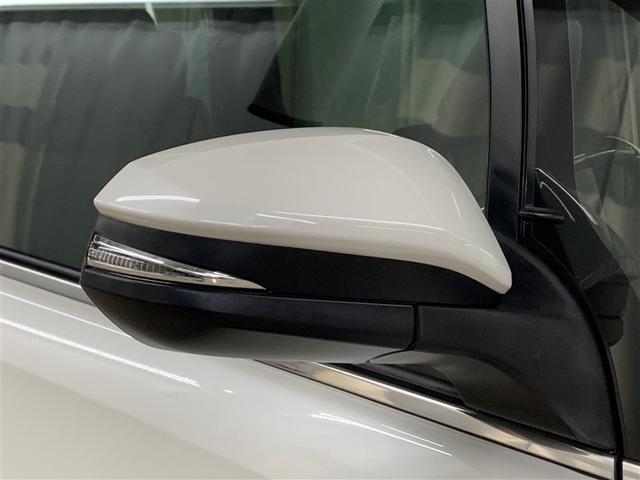 �X�^�C���b�V���ȃf�U�C���̃E�C���J�[�����h�A�~���[