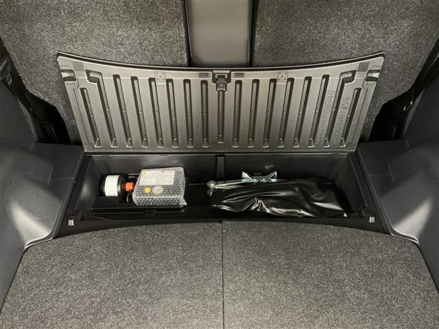 シエンタ ハイブリッド　ファンベースＧ　クエロ　フルセグ　メモリーナビ　ＤＶＤ再生　後席モニター　バックカメラ　衝突被害軽減システム　ＥＴＣ　ドラレコ　両側電動スライド　ＬＥＤヘッドランプ　ウオークスルー　ワンオーナー　フルエアロ（12枚目）