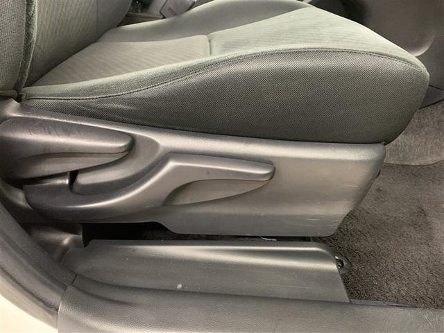 ���D�݂̃V�[�g�|�W�V�����ɁA�V�[�g�A�W���X�^�[���o�[�Œ������Ă��������B