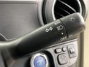 車外の明るさによって自動で点灯・消灯するオートライトも搭載