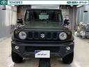 コンパクトＳＵＶで人気の　ジムニーシエラ　ＪＣ　です！ボディーカラーはワイルドなジャングルグリーンです。