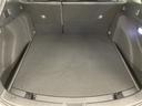 リアシートを倒すことによって、さらにラゲージスペースを広く使うことができ、とても便利です。