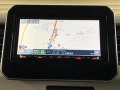 メモリーナビを装備。お出かけラクラク 6