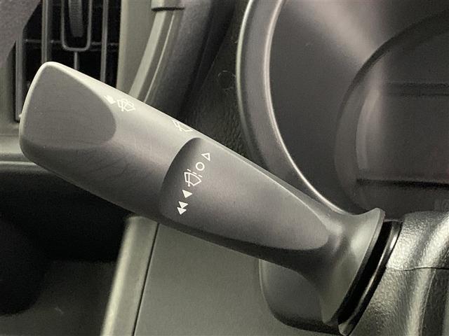 パッソ Ｘ　４ＷＤ　ワンセグ　メモリーナビ　ミュージックプレイヤー接続可　衝突被害軽減システム　アイドリングストップ（19枚目）