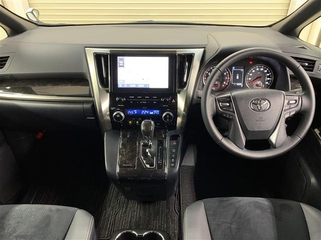 アルファード ２．５Ｓ　タイプゴールドＩＩＩ　４ＷＤ　フルセグ　メモリーナビ　ＤＶＤ再生　ミュージックプレイヤー接続可　後席モニター　バックカメラ　衝突被害軽減システム　ＥＴＣ　ドラレコ　両側電動スライド　ＬＥＤヘッドランプ　乗車定員７人（7枚目）